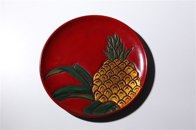 鳳梨淺雕漆盤