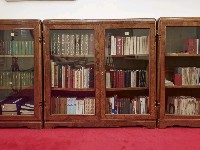 藏品(木製書櫃(貞))的圖片