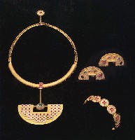 藏品(古錢今繹--項鍊、手環、耳環)的圖片