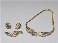 藏品(潮--項鍊、胸針、耳環)的圖片