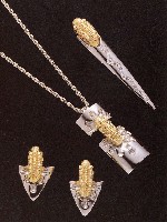 藏品(時空過客--項鍊、胸針、耳環)的圖片