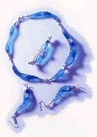 藏品(變形虫--項圈、胸針、耳環)的圖片