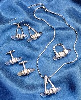 藏品(烒煉生命的火鳳凰--項鍊、戒指、耳環、袖扣)的圖片