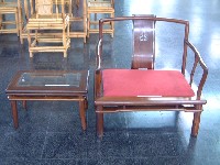 藏品(新意官帽禪椅、新意茶几)的圖片