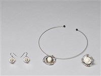 藏品(天空之旅--項圈、戒指、耳環)的圖片