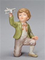 藏品(小孩系列/男孩玩飛機)的圖片