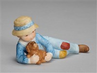 藏品(雀斑人形/臥姿男孩與犬)的圖片