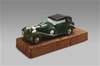 藏品(酒瓶系列：小古董車/綠色)的圖片