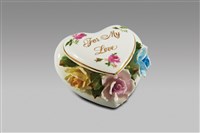 藏品(心形紙鎮/三色玫瑰)的圖片