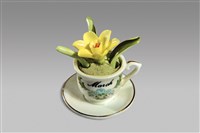 藏品(填土插花系列：月份咖啡杯花/三月水仙)的圖片