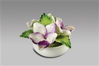 藏品(填土插花系列：三足花盆(中)/紫陽)的圖片