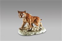 藏品(酒瓶系列：山貓與白免)的圖片