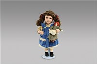 藏品(藍色背心裙/抱布娃娃)的圖片