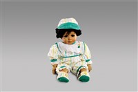 藏品(坐姿男黑人娃娃/連身服)的圖片