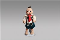 藏品(日本娃娃：男綠吊帶褲)的圖片