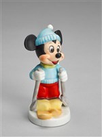 藏品(米奇老鼠滑雪)的圖片