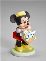 藏品(米妮老鼠與籐編籃)的圖片