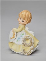 藏品(少女成長系列：九歲/持帽)的圖片