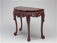 藏品(實木藝術精雕半圓邊桌)的圖片