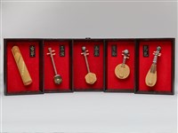 藏品(中國古樂器飾瓶三泫)的圖片