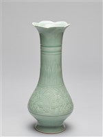 藏品(龍泉青瓷花口長頸瓶)的圖片