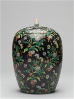 藏品(琺瑯彩墨地花卉紋冬瓜罐)的圖片
