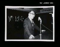 藏品(陳紀瀅於以文會友會場致詞照)的圖片