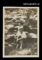 藏品(蕭白與妻女合照)的圖片