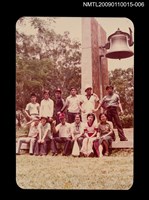 藏品(霍斯陸曼．伐伐各時期與友人合照-6)的圖片