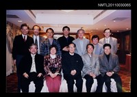 藏品(柏楊與周碧瑟等人大合影)的圖片