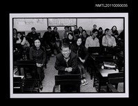 藏品(鄭清文與學生合影)的圖片