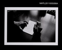 藏品(馬森的信函與手部特寫)的圖片