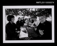 藏品(馬森與學生合影)的圖片