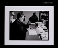 藏品(杜潘芳格（獨照）)的圖片