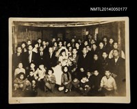 藏品(周定山次子周永新結婚全家福)的圖片