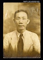 藏品(周定山著西裝獨照)的圖片