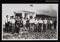 藏品(琦君與學生合照1-1)的圖片