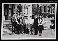 藏品(琦君與學生合照1-2)的圖片