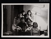 藏品(琦君與學生於自宅合照1-14)的圖片