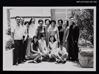 藏品(李一楠與琦君、文友於戶外合照1-28)的圖片