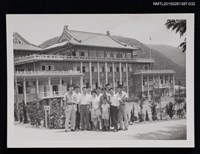 藏品(李一楠與琦君及學生於中國文化學院合照1-32)的圖片