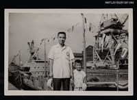 藏品(李一楠與李唐基於船塢前合照1-84)的圖片