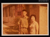 藏品(李一楠當兵與琦君合照2-11)的圖片