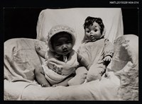 藏品(琦君家族照(姪女李周殷獨照)1-14)的圖片