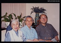 藏品(琦君夫婦與高仕銘於室內合照)的圖片