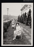 藏品(琦君夫婦生活照1-40（琦君獨照）)的圖片