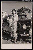 藏品(琦君友人石韻薇獨照1-23)的圖片