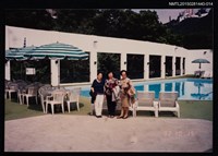 藏品(琦君夫婦與友人石韻薇合照2-14)的圖片