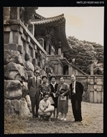 藏品(琦君訪韓活動照15(琦君與金社長夫人等人合照))的圖片