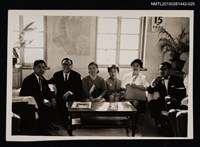 藏品(琦君訪韓活動照25(琦君與金社長夫人等人合照))的圖片